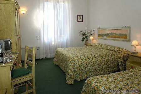Lo Stellino Bed & Breakfast 2*